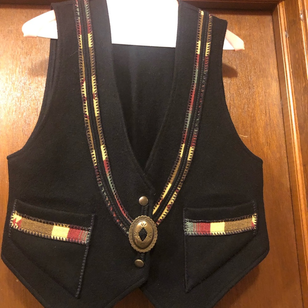 COLORATURA Vest - Picture 7 of 9